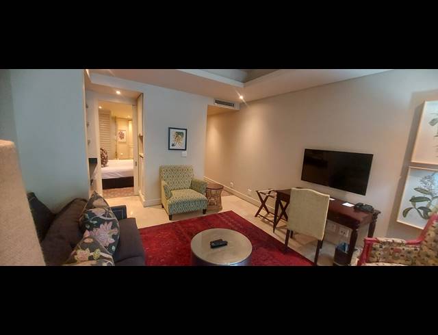 1 BEDROOM APARTMENT FOR SALE IN UMHLANGA RIDGE
